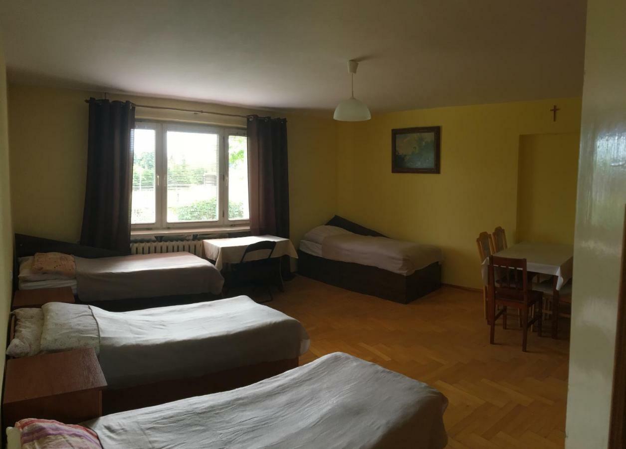 Noclegi Tulipan Konin  Exterior photo